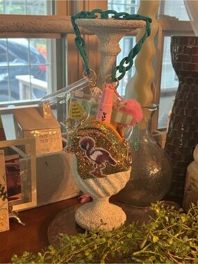 Girls Bundle Pinky Glitter Flamingo Bag Charm/Bag with accessories